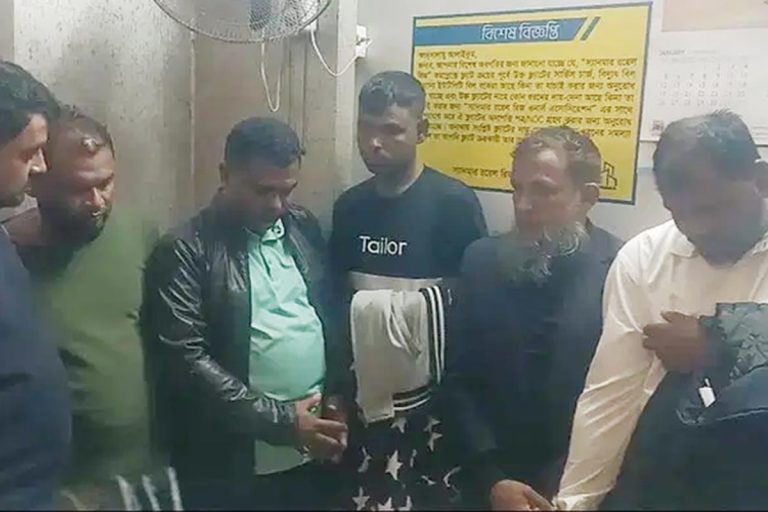 নগরীতে আবারো আইনশৃঙ্খলা বাহিনীর পরিচয় ডাকাতি ১১ জন আটক