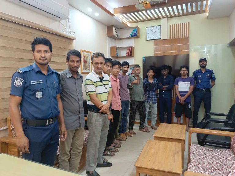 রাঙামাটিতে একাধিক মামলার আসামীসহ ১০ জন গ্রেফতার